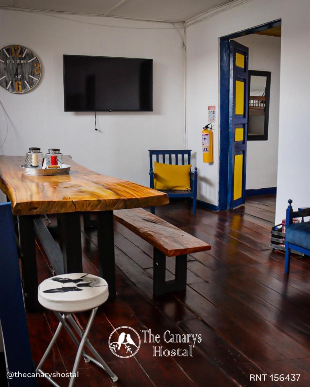 The Canarys Hostal Santa Rosa de Cabal Kültér fotó