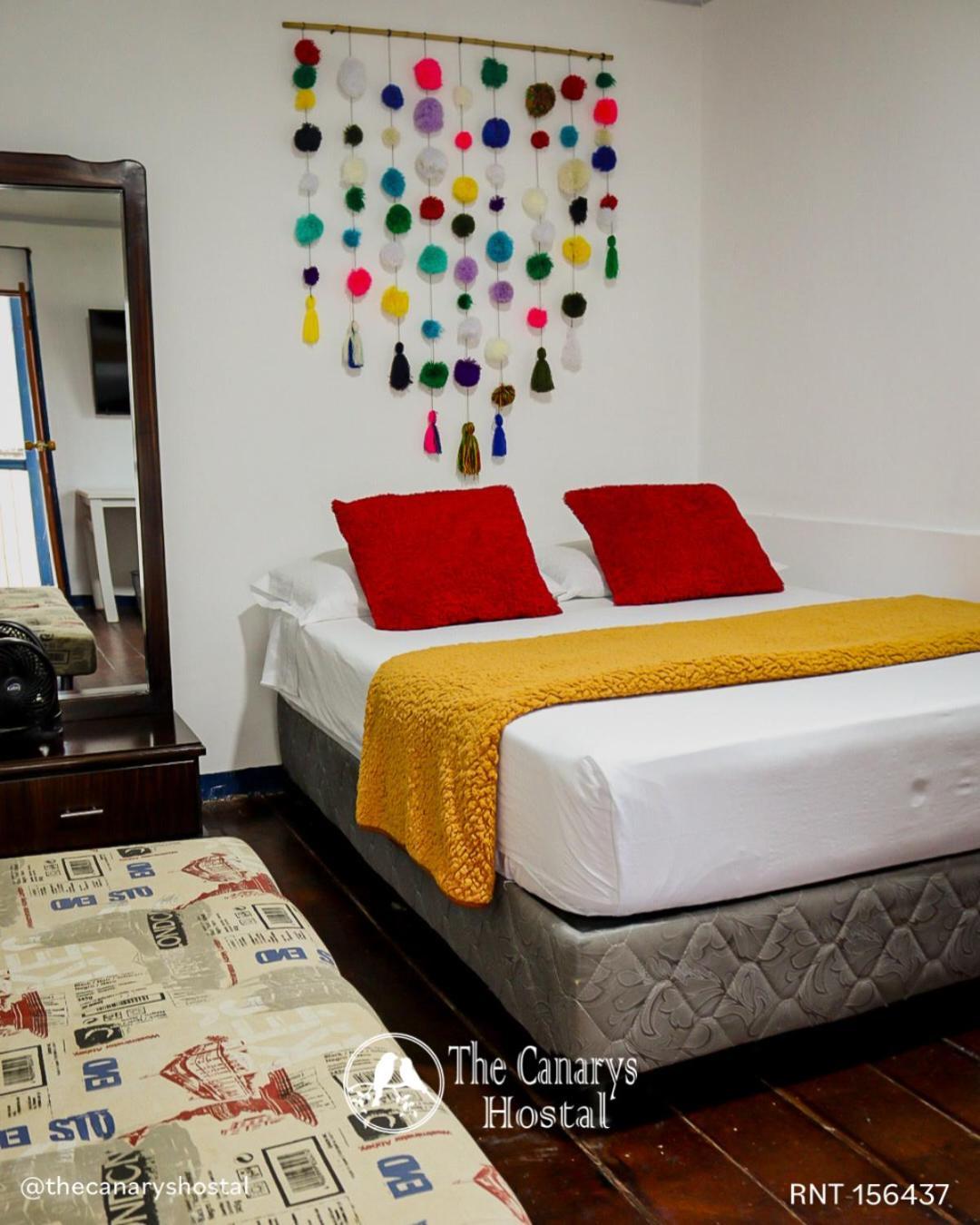 The Canarys Hostal Santa Rosa de Cabal Kültér fotó